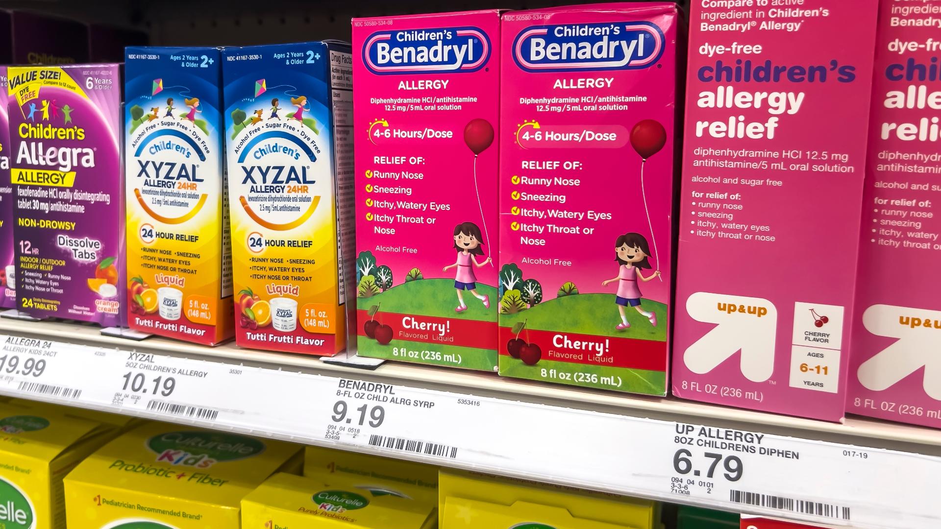 Arsell recalls Benadryl Liquid Elixir over packaging risk | cbs8.com