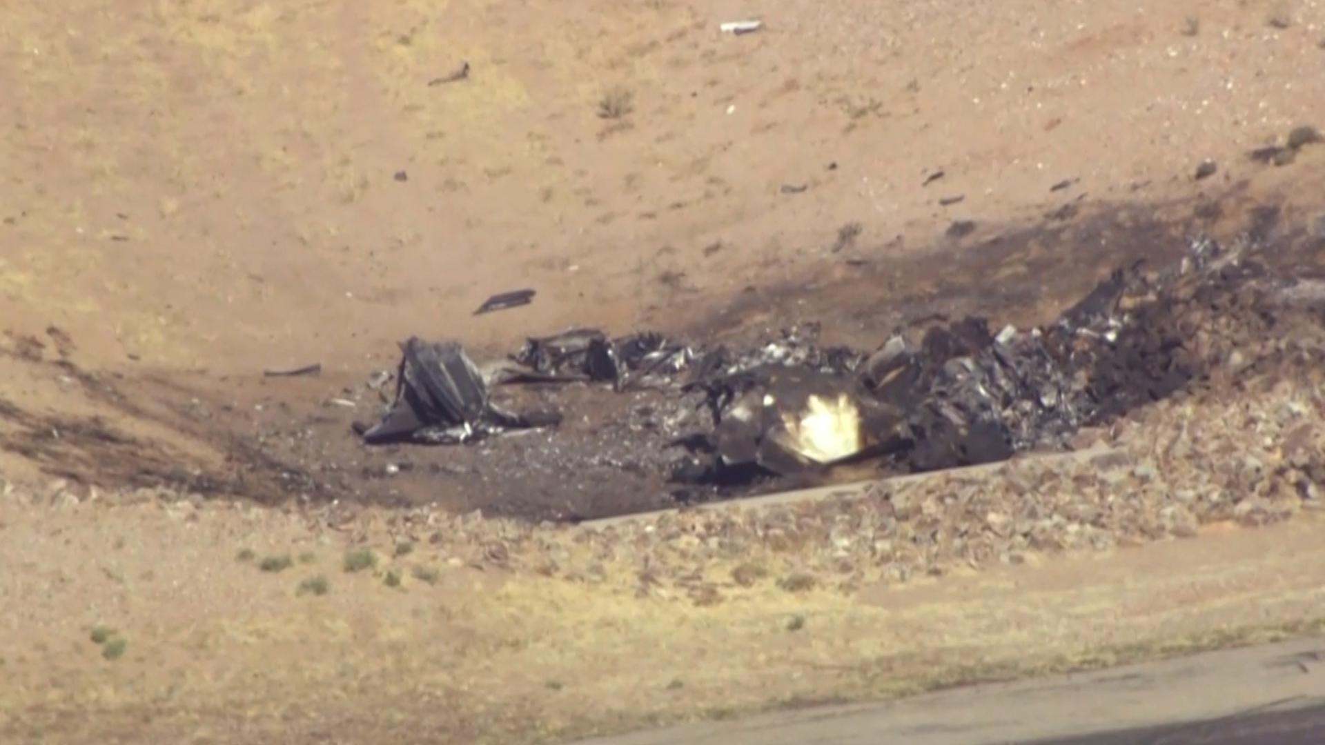 Plane crash in Arizona leaves at least 2 dead | cbs8.com