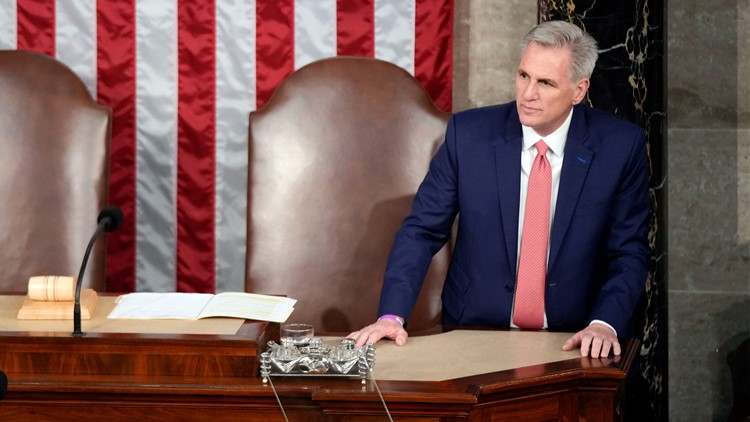 What is the silver display in front of McCarthy during State of the Union?