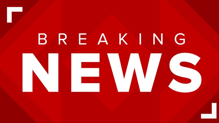 FAA: Disabled aircraft on the runway forces ground stop at Miami ...