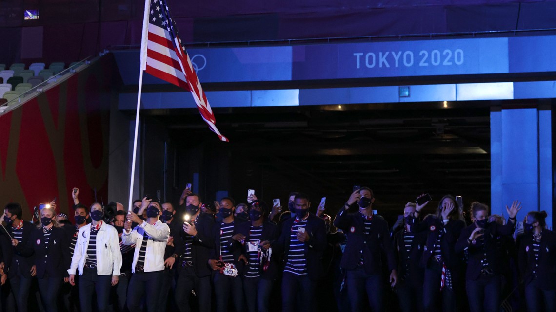 US women's soccer team throws their own opening ceremony party