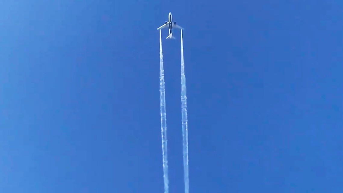 US to investigate why jet dumped fuel that doused schoolkids