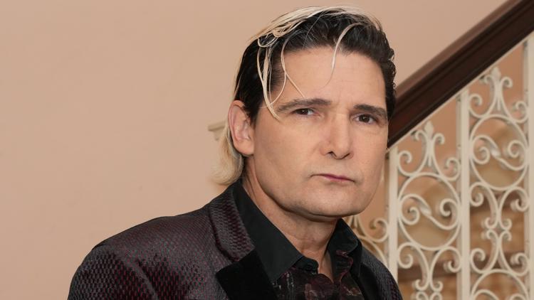 Actor Corey Feldman taken to hospital after health scare mid-flight | cbs8.com