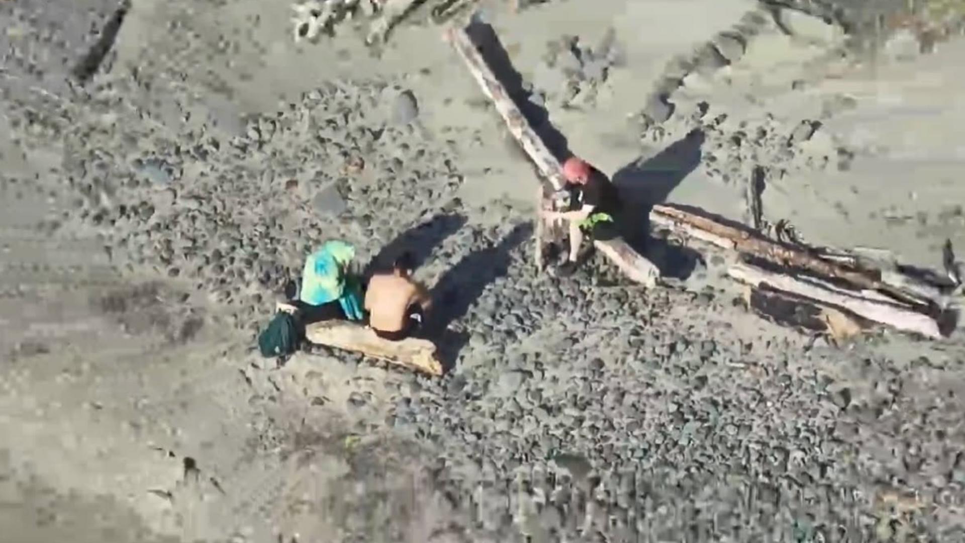 Beach Rising Tides Tourists rescued after rising tide traps them on secluded Oregon coast ...