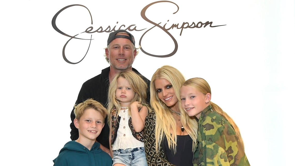 What Happened Between North West And Jessica Simpson's Daughter, Maxwell  Johnson