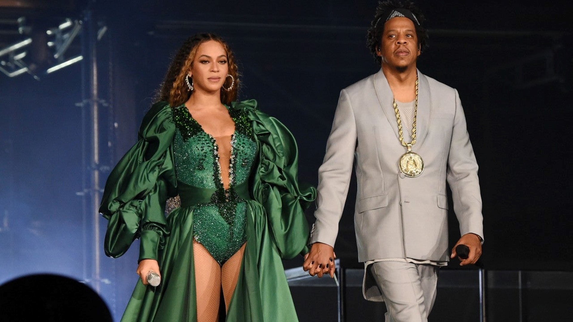 Beyoncé and JAYZ Make Glam Appearance at the GRAMMYs PICS