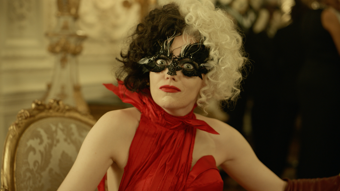 Watch Emma Stone and Emma Thompson Go to the Dogs in These 'Cruella