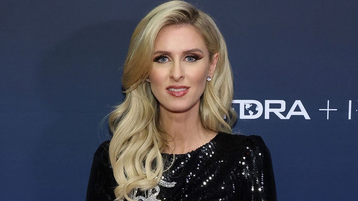 Pregnant Nicky Hilton Shows Off Adorable Baby Bump for First Time in(01)