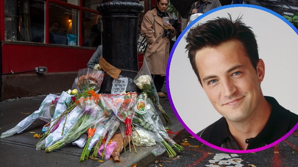 New Yorkers are flocking to the 'Friends' apartment to mourn the death of  Matthew Perry