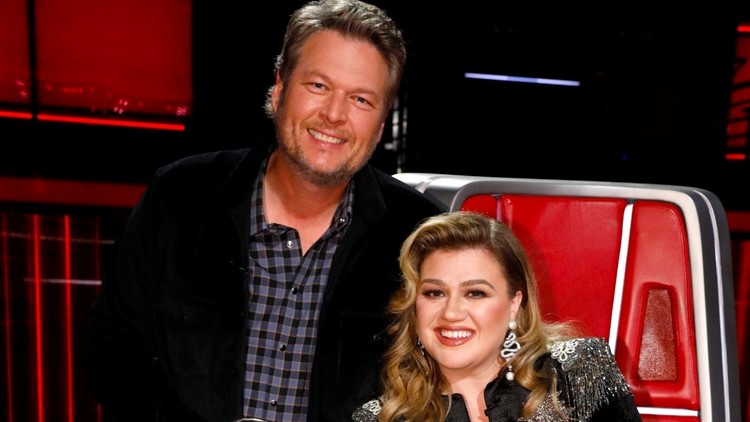 Blake Shelton Jokes Kelly Clarkson Is the 'Second Worst' Coach on 'The Voice' Ever | cbs8.com