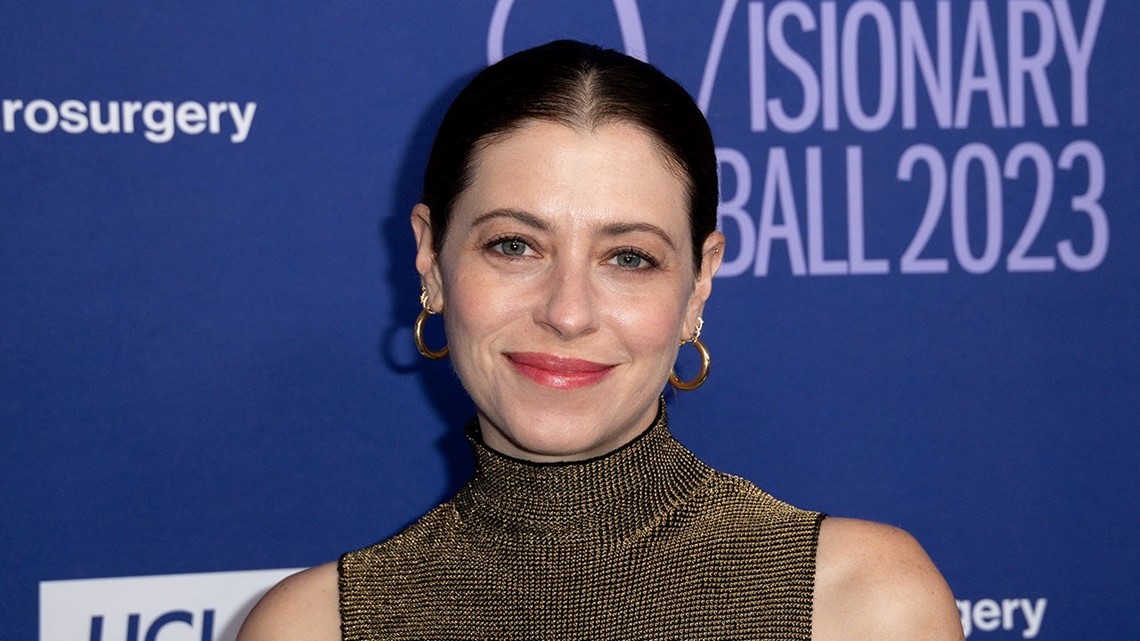 Seth Rogen's Wife Lauren Miller Rogen Reveals She Had Brain Aneurysm