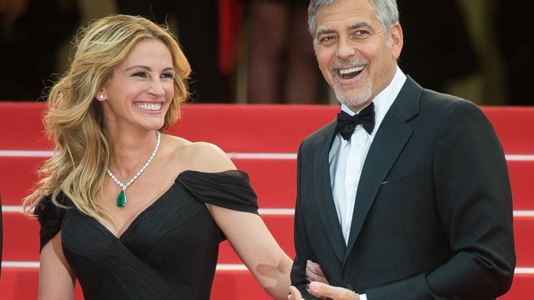 Julia Roberts Says George Clooney & His Family Saved Her From 'Loneliness  And Despair' While Filming 'Ticket To Paradise' – Deadline