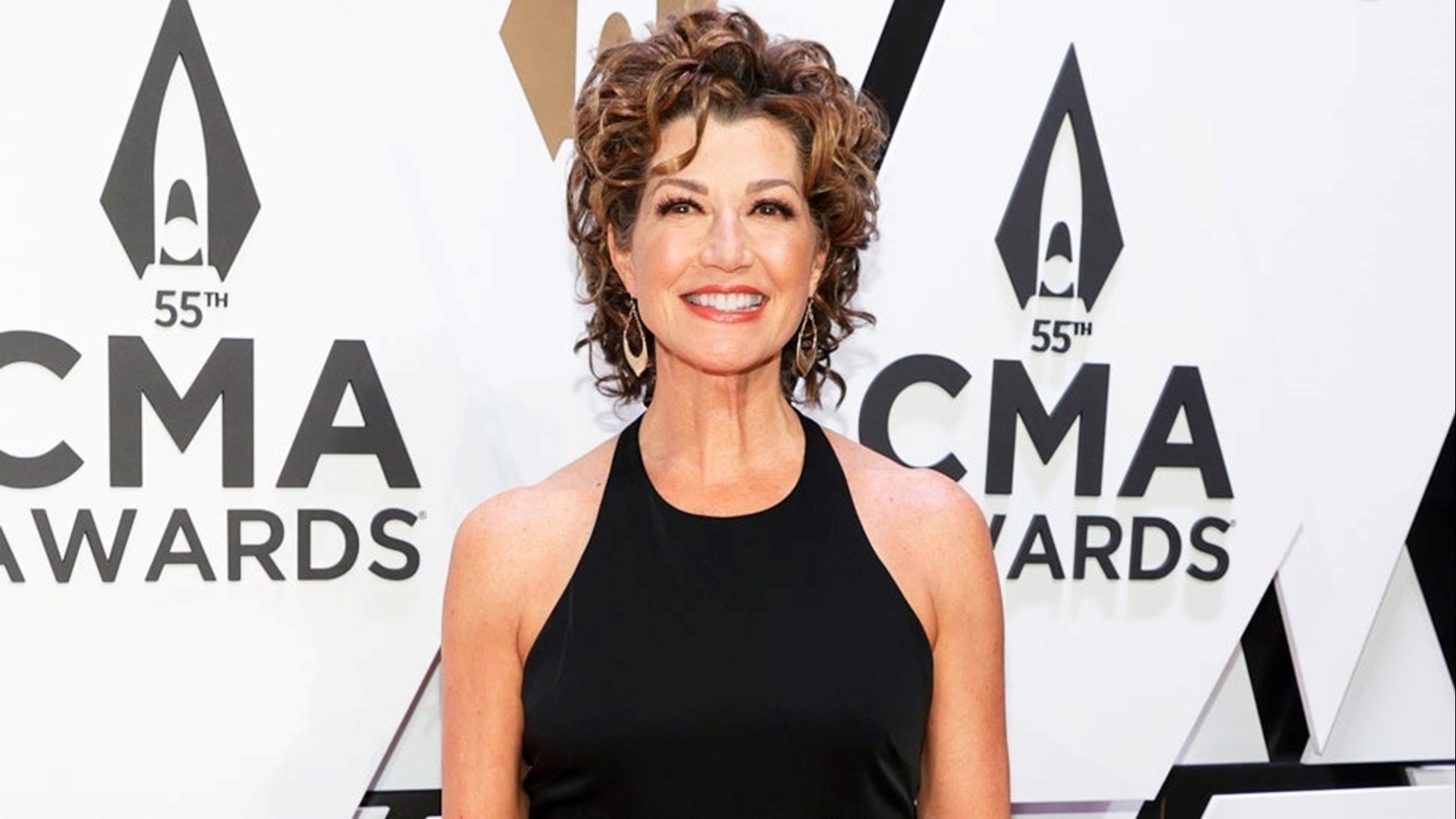 Amy Grant Hospitalized in Stable Condition After Bike Accident in(02)