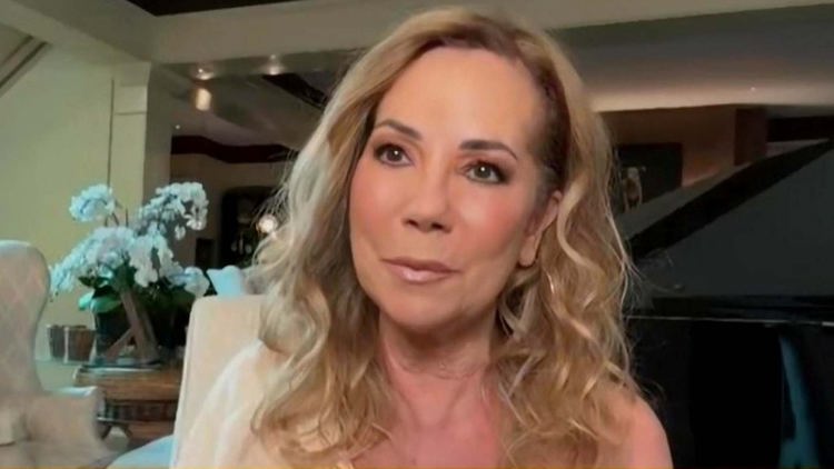 Kathie Lee Gifford Returns Home After Being Hospitalized for a Fractured  Pelvis | cbs8.com