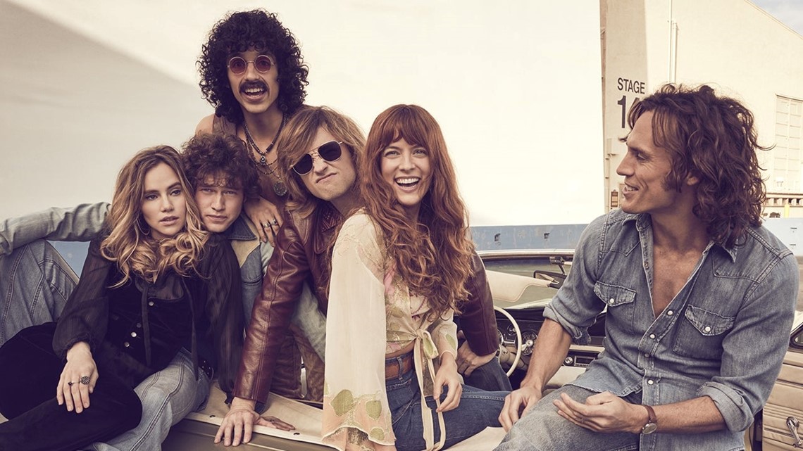 Daisy Jones & The Six' Cast on Comparisons to Fleetwood Mac and Other Real  Bands (Exclusive)