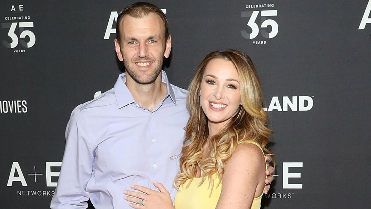 Pregnant Married at First Sight Star Jamie Otis Breaks Down