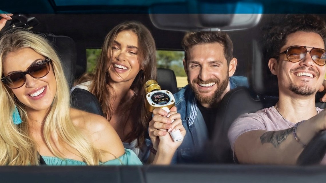 The 'No Need to Carpool' Karaoke Set - Works With Your Mobile Phone 