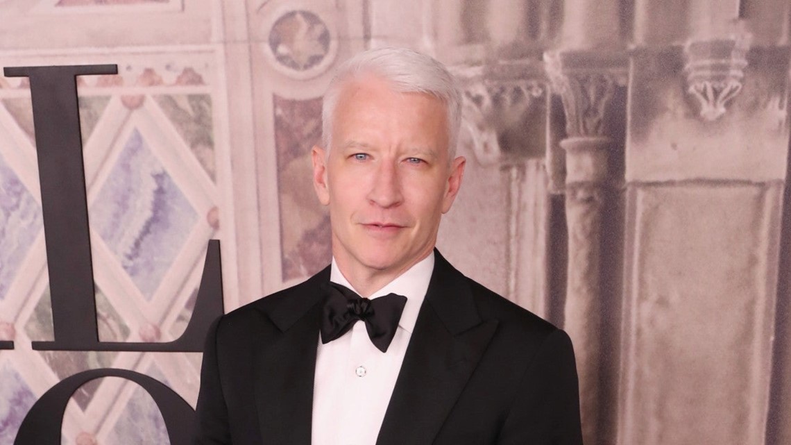 Anderson Cooper Tears Up While Talking to Woman Whose Husband Died From