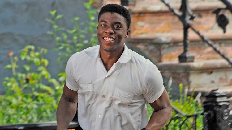 Chadwick Boseman Jackie Robinson Pic '42' To Play AMC Theatres