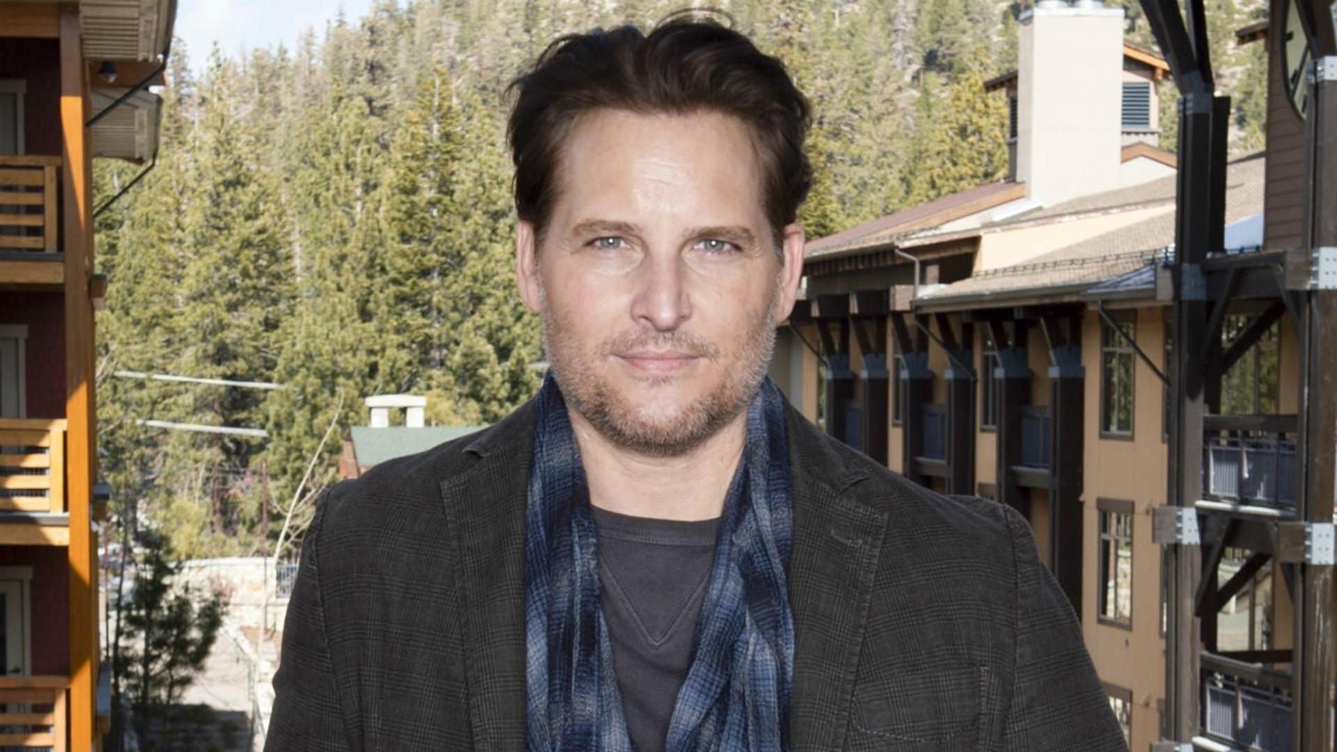 Peter Facinelli Shows Off 30Pound Weight Loss in Shirtless Underwear