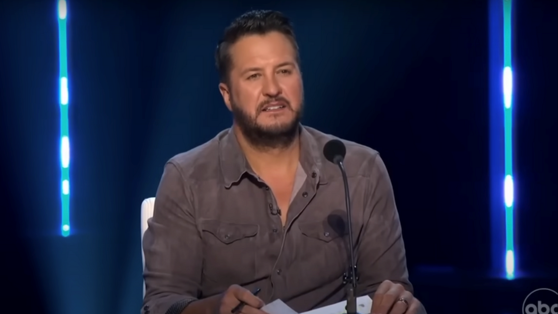 'American Idol' Contestant Madai Chakell Mocks Luke Bryan With Accents(01)
