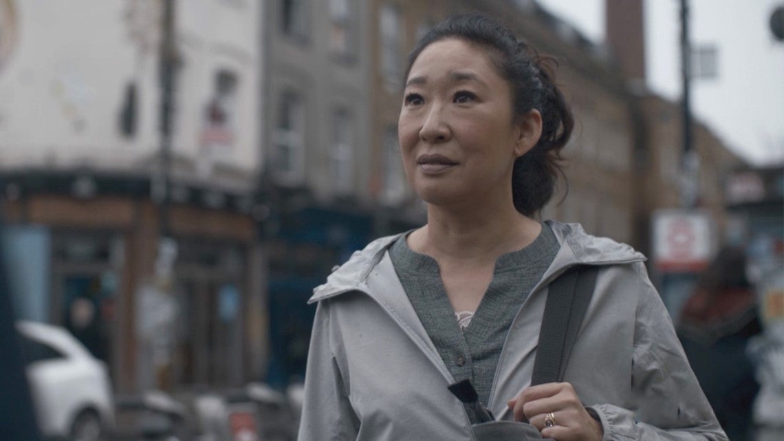 'Killing Eve' Sneak Peek: Eve Laughs Off Protection While Digging ...