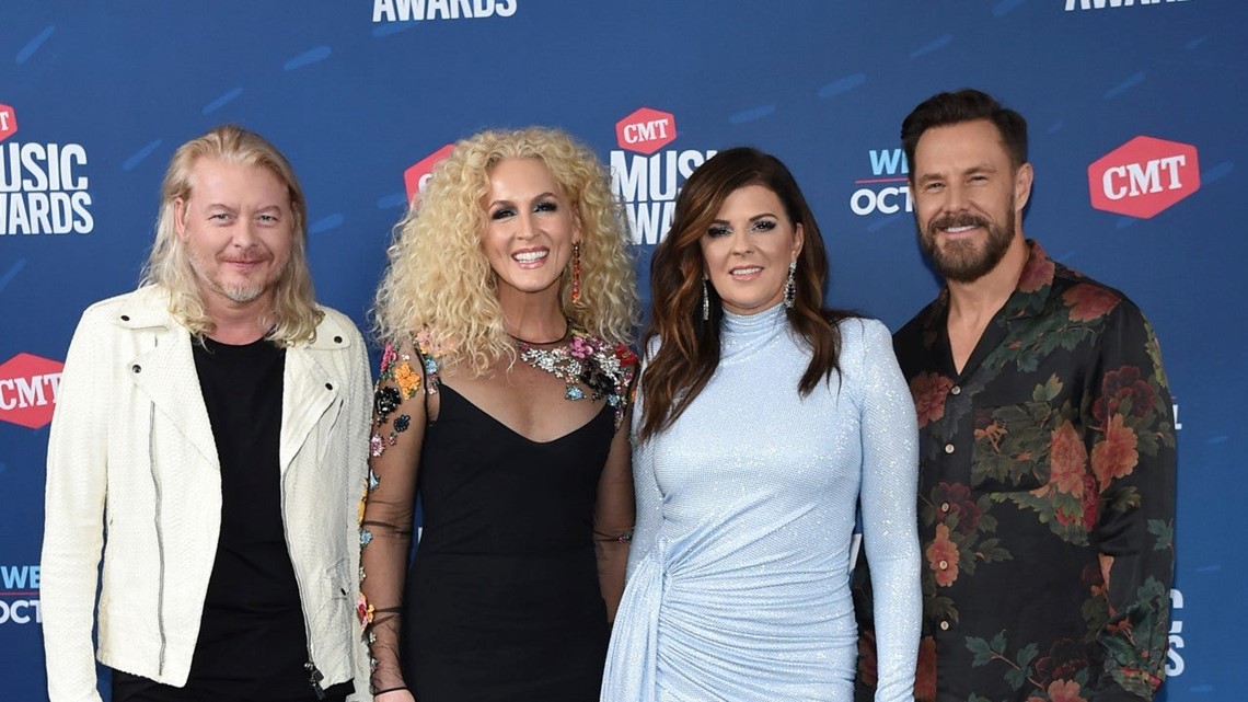 Little Big Town Pays Tribute to ‘Sweet Music Man’ Kenny Rogers at 2020