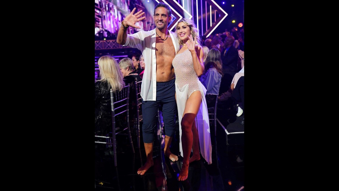 Kyle Richards deletes 'DWTS' post amid Mauricio Umansky, Emma Slater rumors