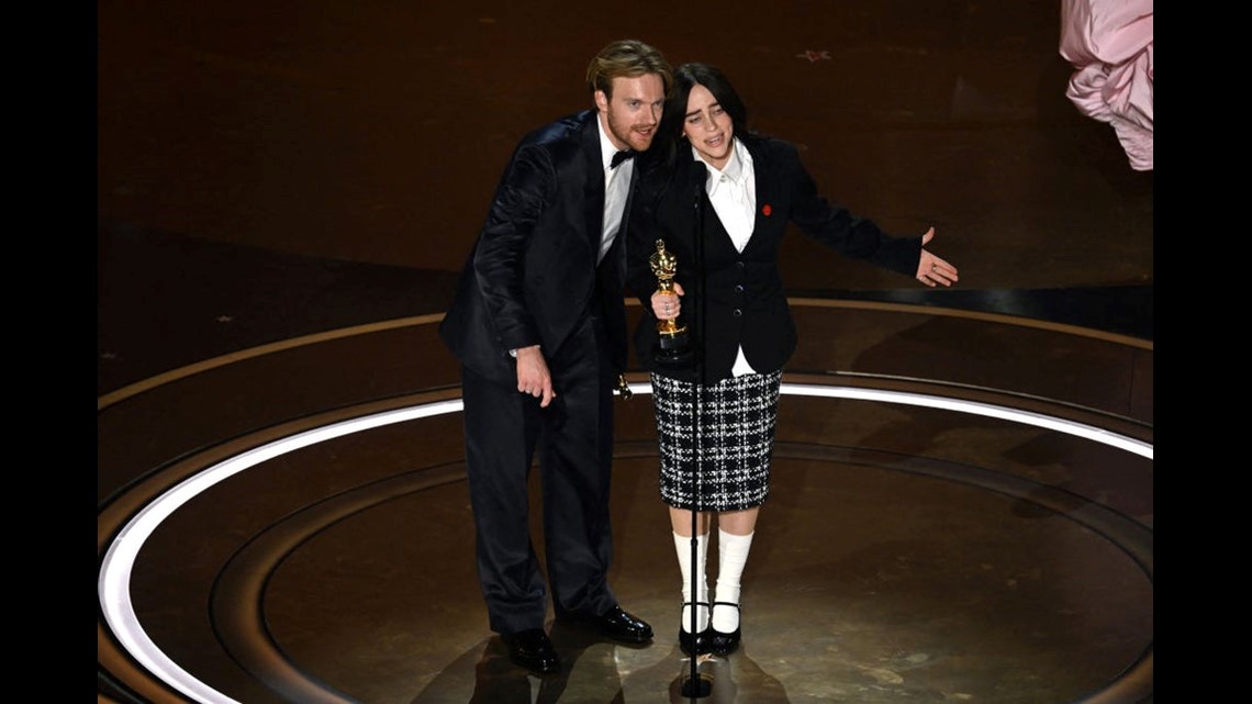 Billie Eilish Wins Her Second Oscar for 'What Was I Made For?' From 'Barbie' | cbs8.com