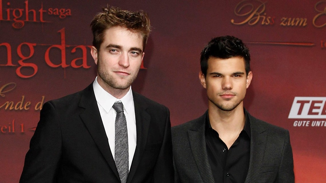 Taylor Lautner Recalls 'Difficult' Rivalry With Robert Pattinson During