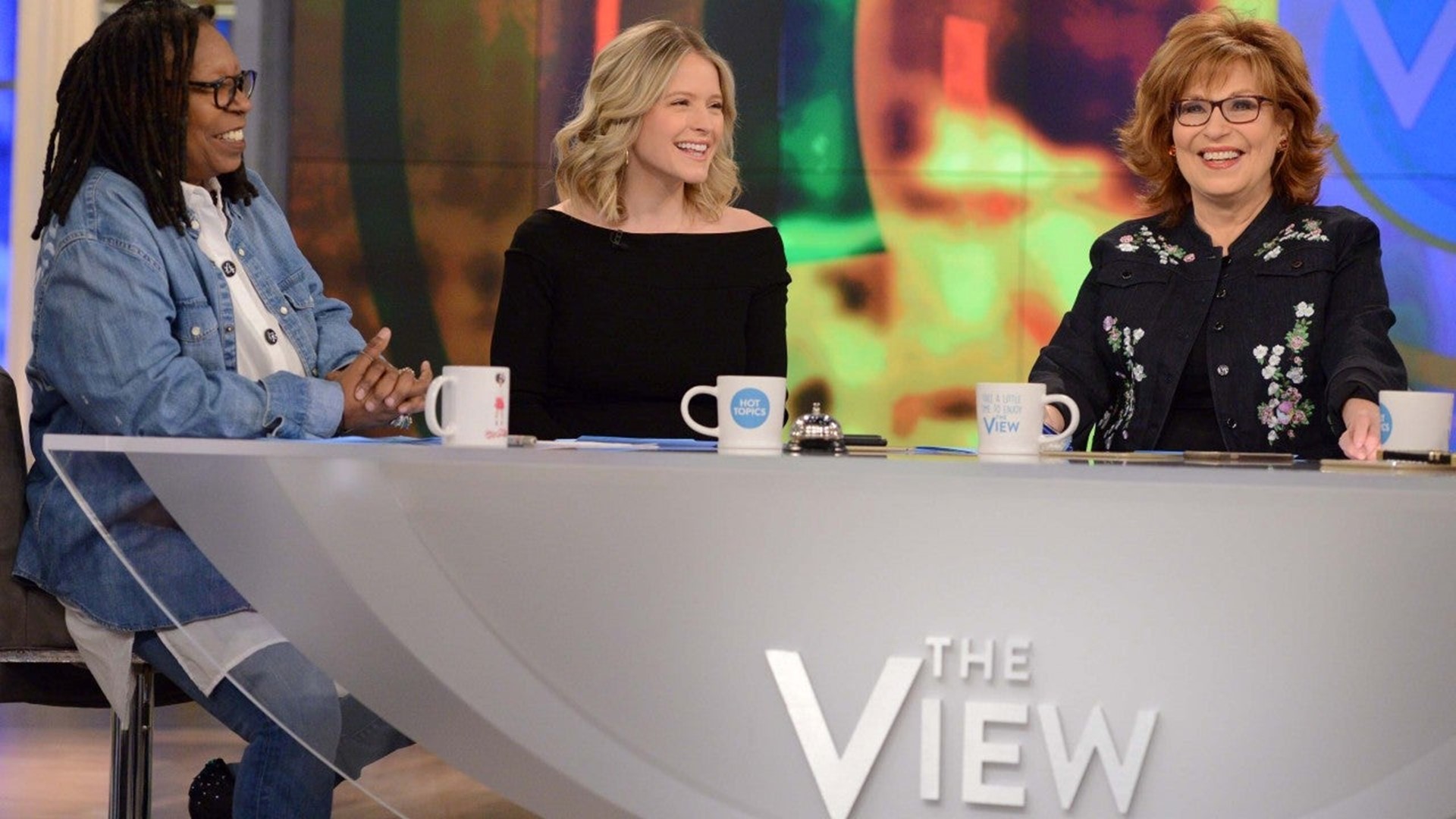 Sara Haines Officially Returns as Co-Host of 'The View' | cbs8.com