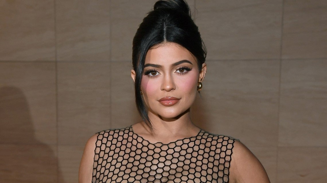 Kylie Jenner Responds To Fans Commenting On Her Shower By Sharing A Video Of Her High Tech One