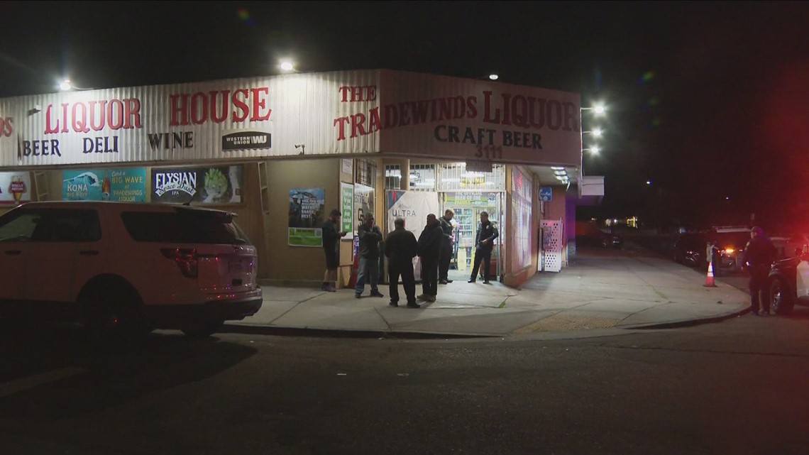 Two La Mesa liquor stores robbed on Wednesday night - Vimarsana News