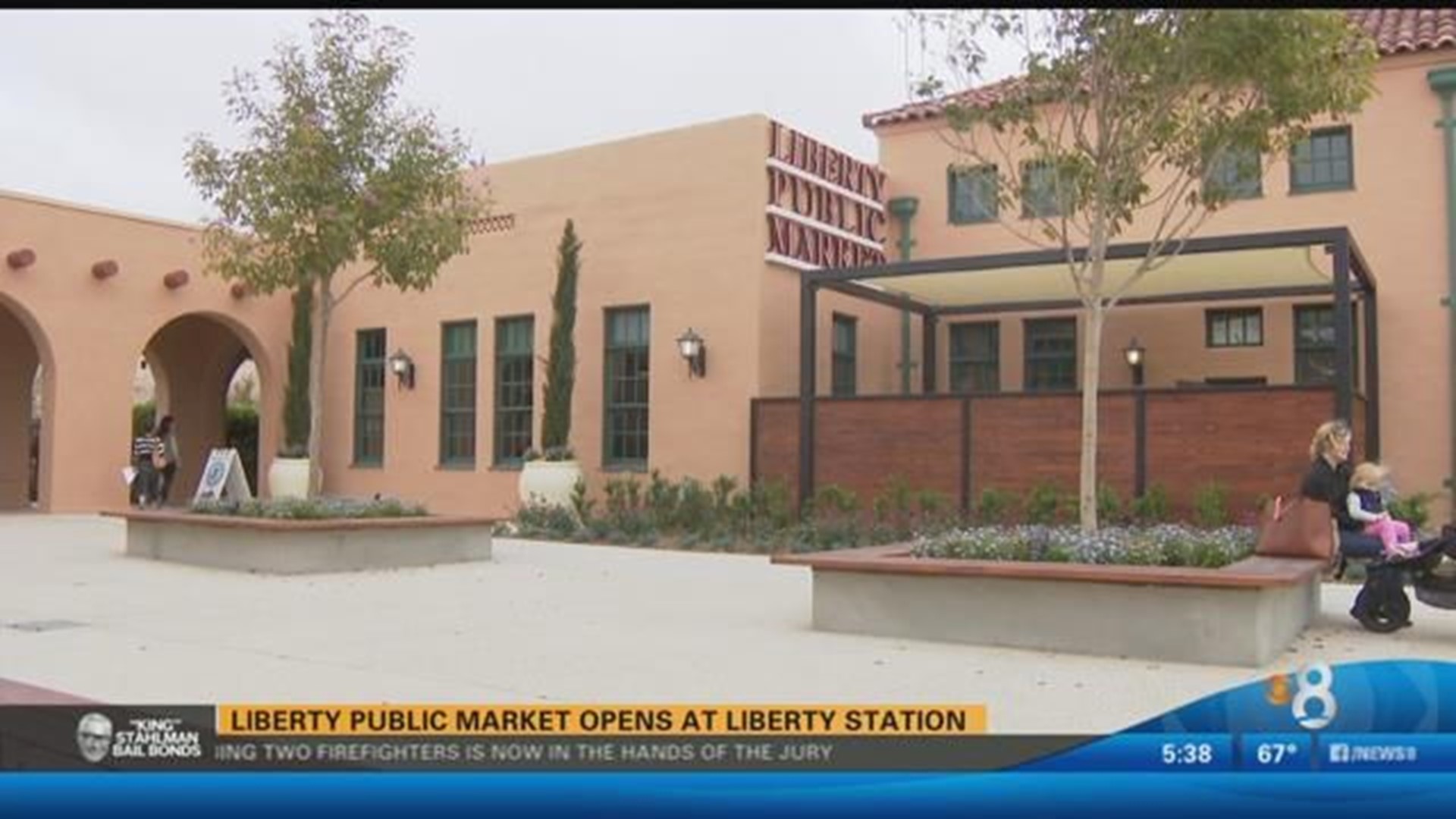 are dogs allowed at liberty station public market