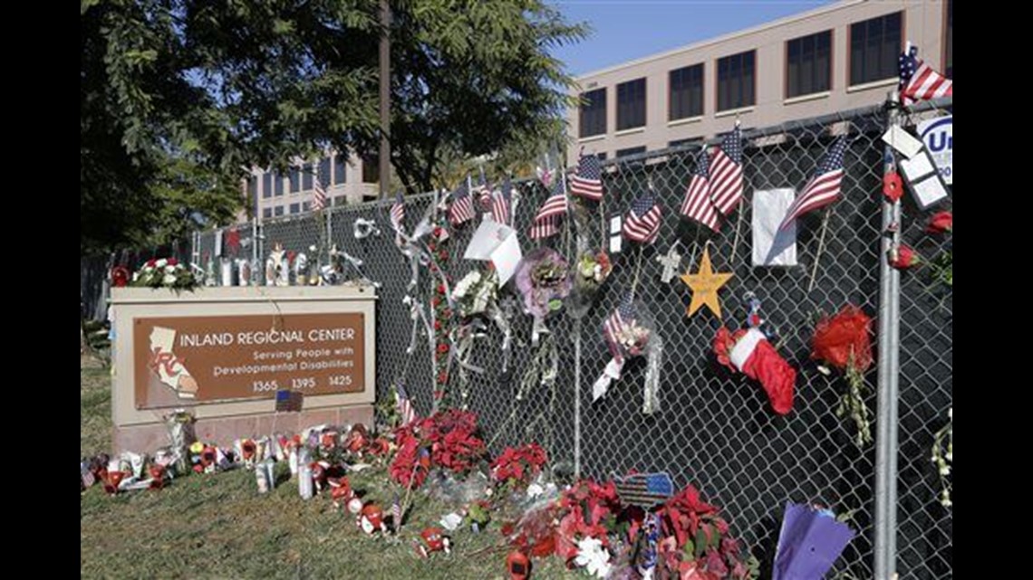 Workers Return To San Bernardino Offices Following Massacre | Cbs8.com