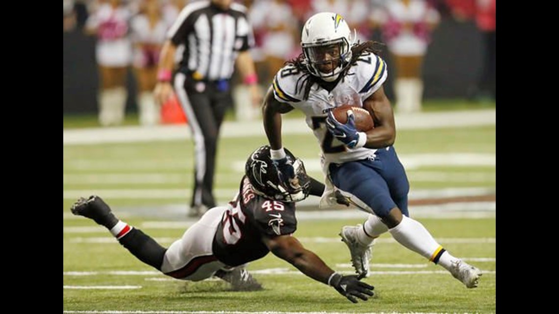 Live updates: Chargers defeat Falcons 20-17 with last-play field goal –  Orange County Register