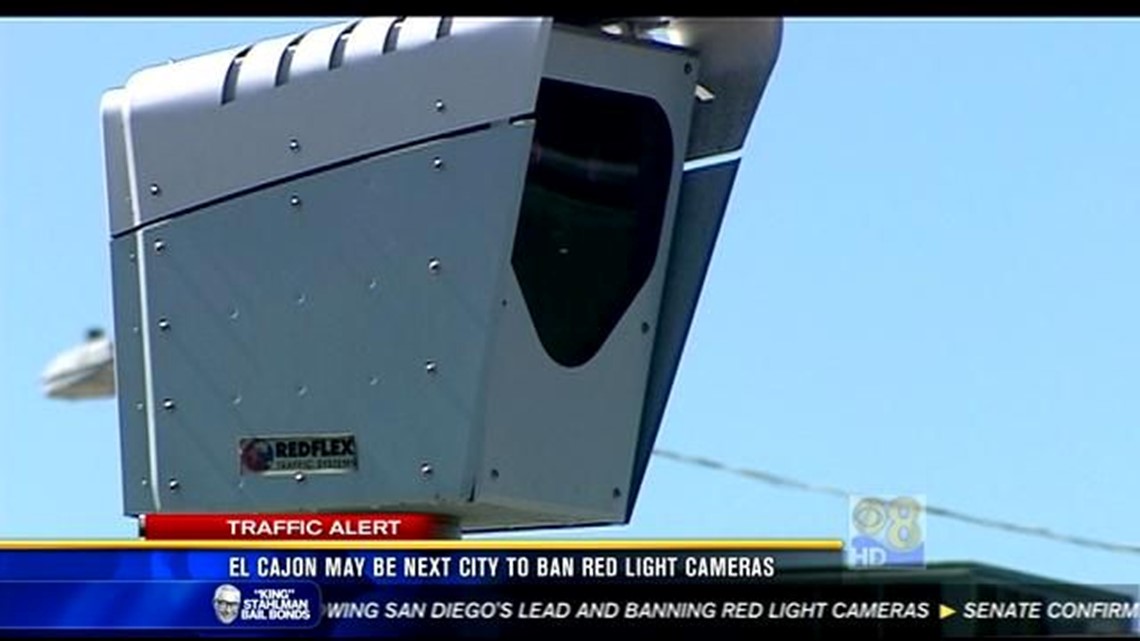 El Cajon may be next city to ban red light cameras