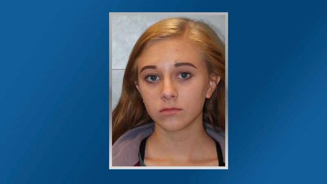 Sister of Charleston church shooter accused of bringing weapons to