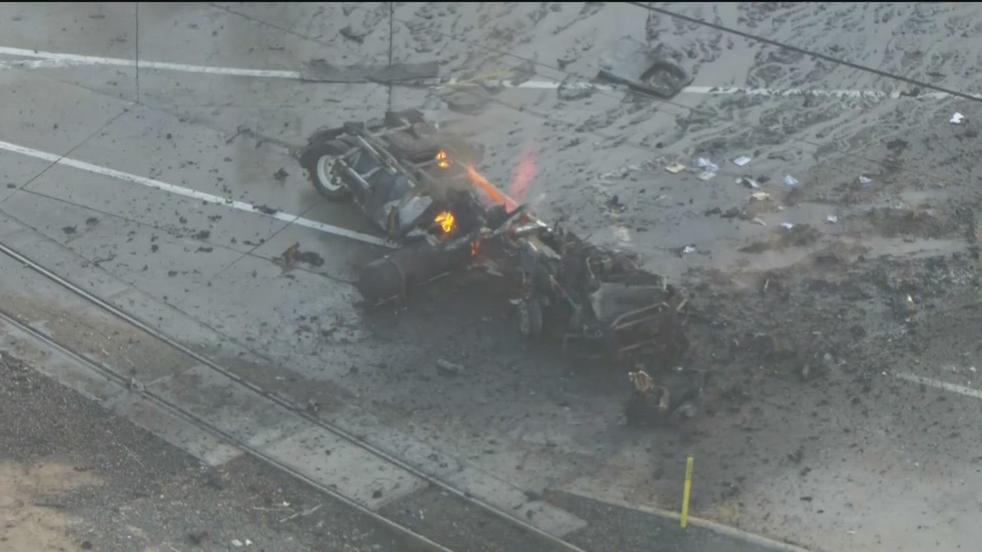 Firefighters injured by truck explosion in Wilmington area | cbs8.com