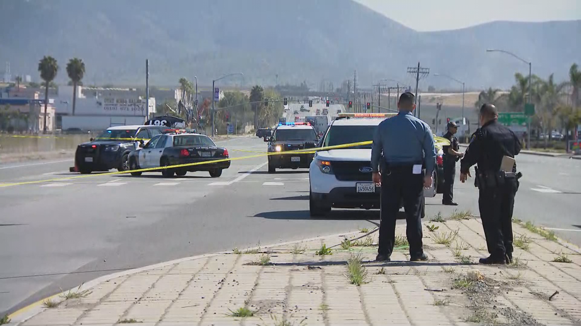 Police search for driver involved in fatal hit-and-run in Otay Mesa ...