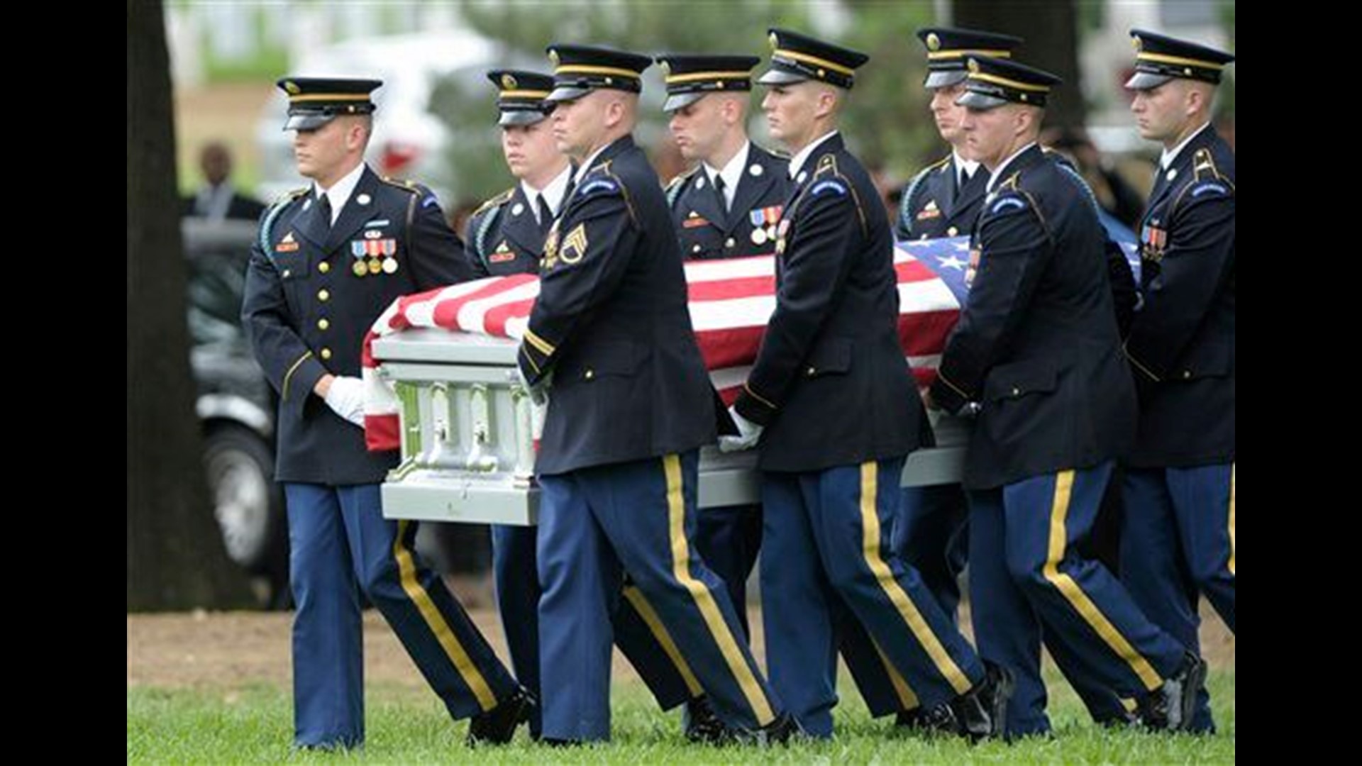 Missing WW II airmen to be buried at Arlington | cbs8.com