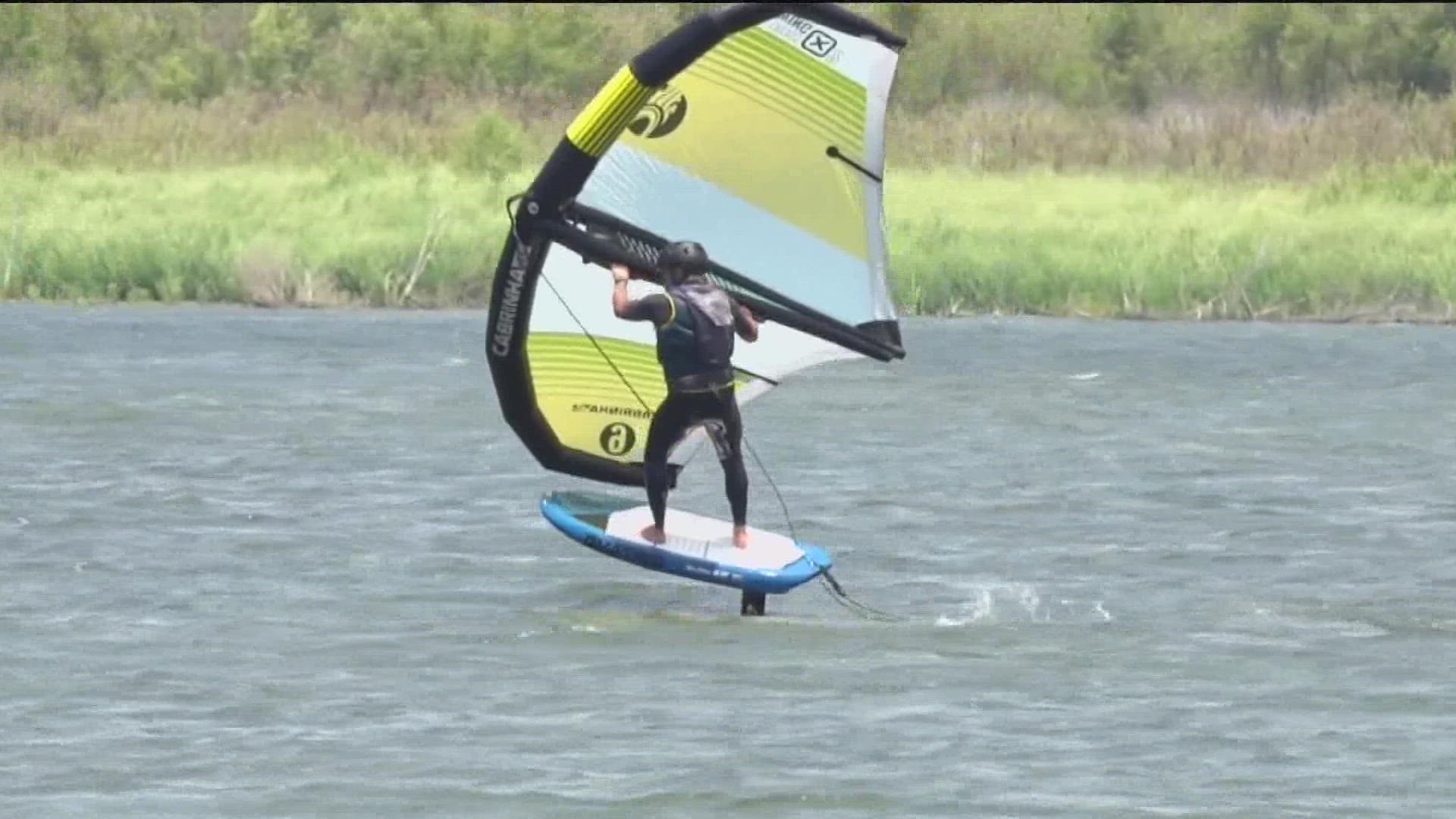 As the lake remains closed, a petition has been circulating to reopen the area for windsurfing, paddle boarding, kayaking, and other water activities.