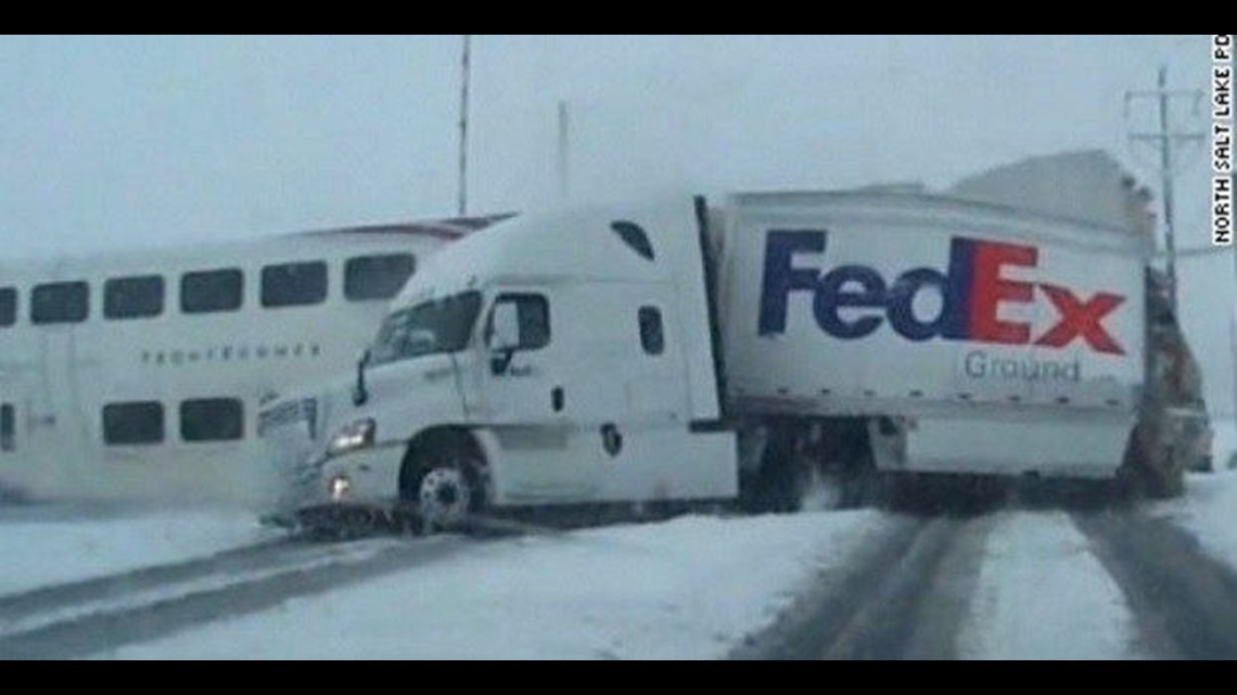 Caught on Video Utah train slams into FedEx truck