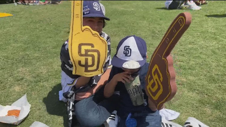 San Diego Padres clinch first full-length season playoff berth since 2006!