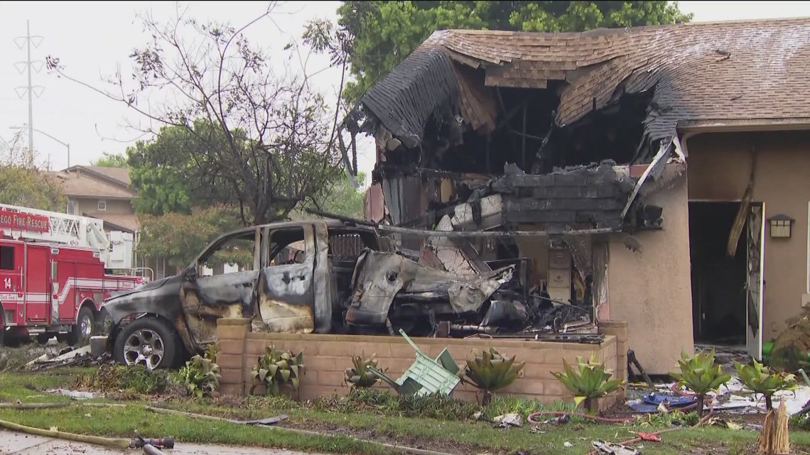Nearly two dozen San Diego residents pursue legal action for deadly May 2025 plane crash