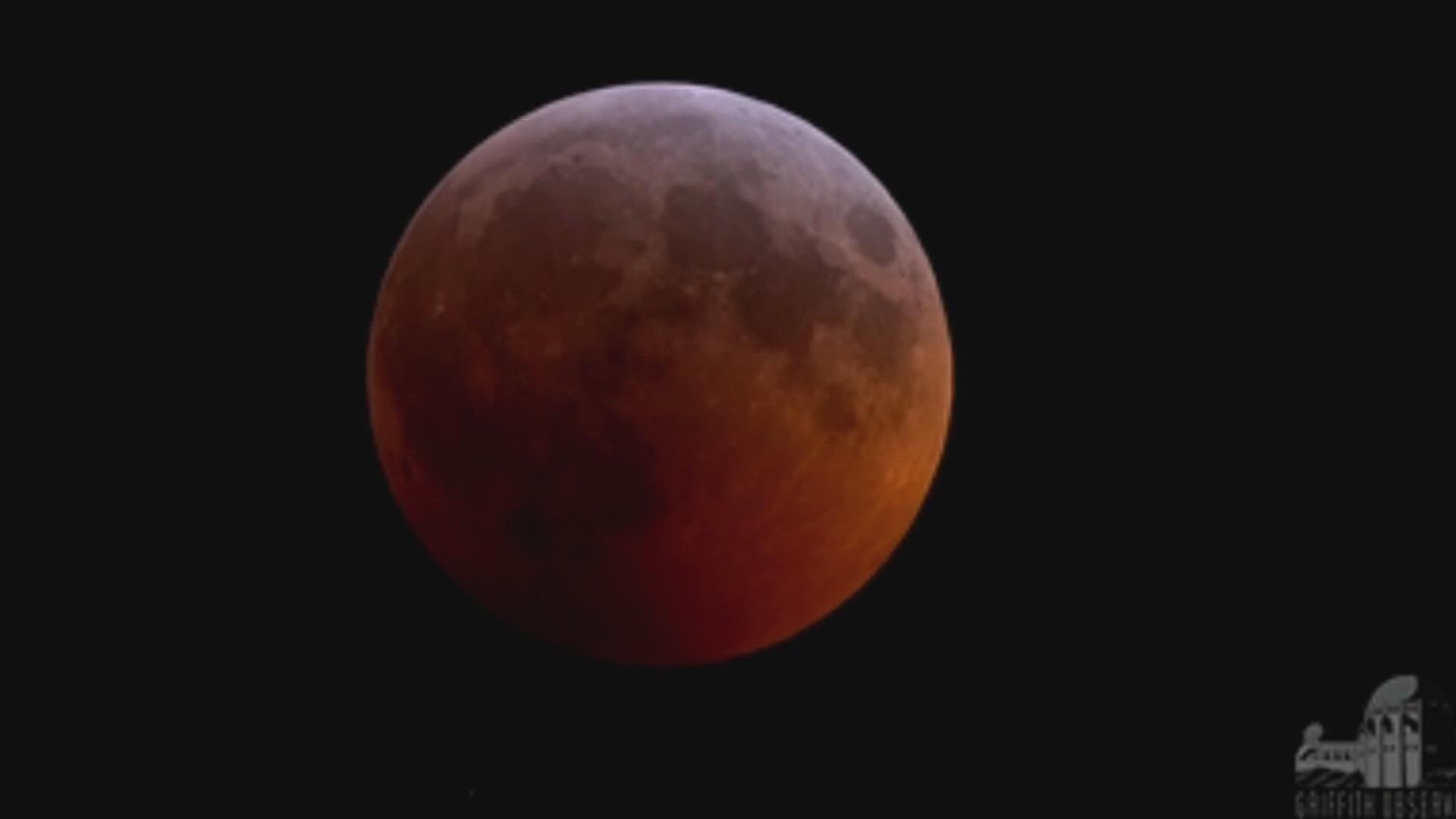 Total lunar eclipse coming to skies in San Diego Tuesday