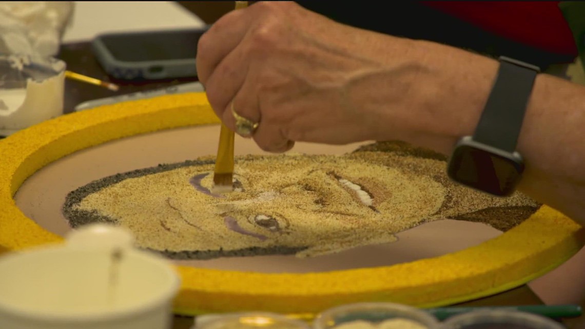 'Donate Life' Rose Parade float to honor fallen San Diego Captain - Vimarsana News