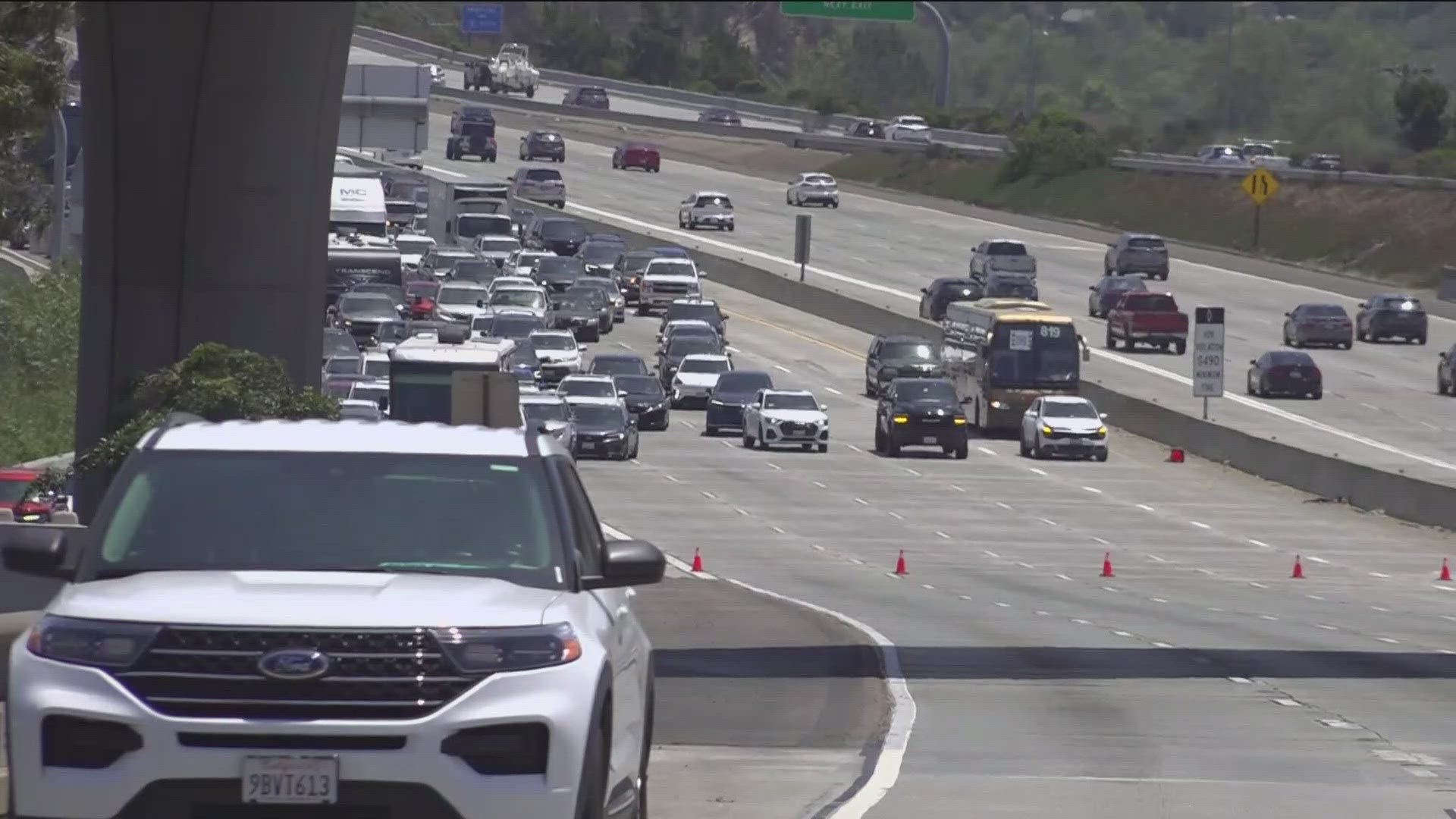 Both sides of the Interstate 5 freeway in the Carmel Valley area has to be closed after a pursuit and standoff on Memorial Day. 
