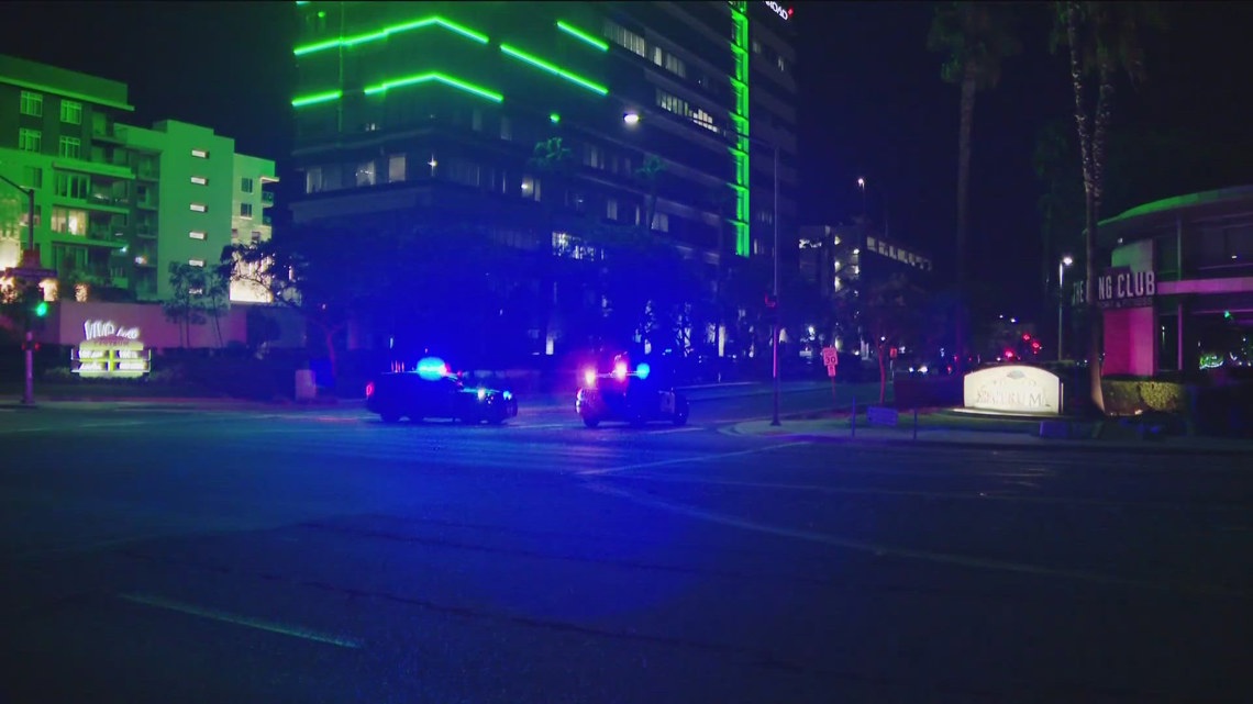 Suspect in custody after SWAT standoff at San Diego hotel | cbs8.com