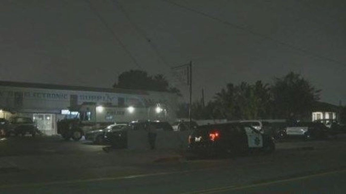 Man taken into custody after overnight standoff in National City | cbs8.com
